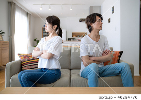 険悪なカップル 険悪なカップル 40284770