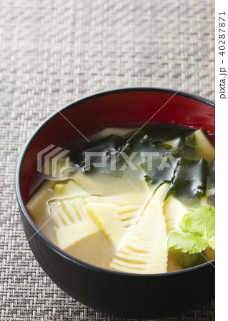 竹の子とワカメの味噌汁21 40287871
