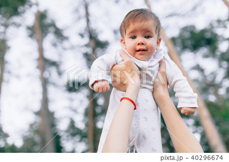 new white and yellow pedestrian bacground  40296674