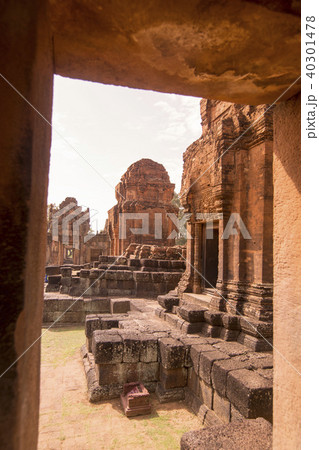 THAILAND BURIRAM KHMER TEMPLE PRASAT MUANG TAM THAILAND BURIRAM KHMER TEMPLE PRASAT MUANG TAM 40301478