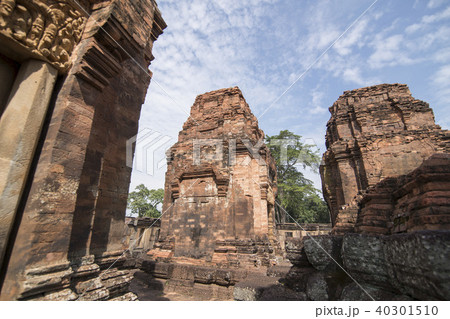 THAILAND BURIRAM KHMER TEMPLE PRASAT MUANG TAM THAILAND BURIRAM KHMER TEMPLE PRASAT MUANG TAM 40301510