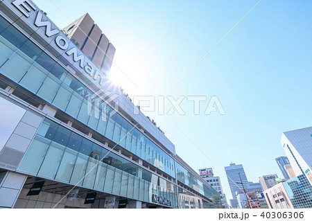 都市風景 新宿南口バスタ新宿 都市風景 新宿南口バスタ新宿 40306306