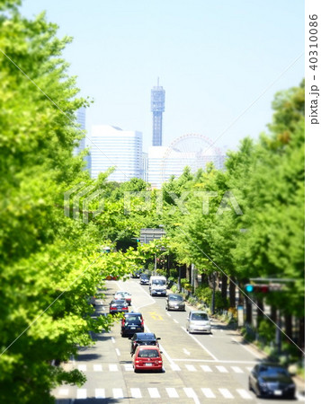 ジオラマ風大通りの風景の写真素材