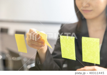 働くビジネスウーマン 40311445