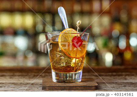 historic old-fashioned cocktail historic old-fashioned cocktail 40314561