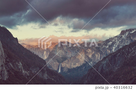 Yosemite 40316632