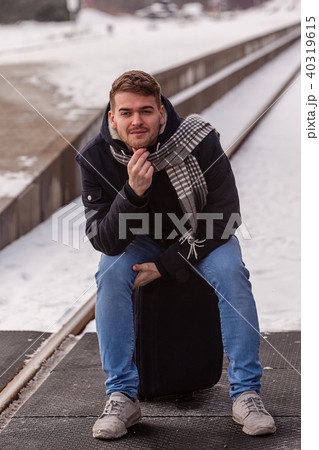 Again late? 40319615