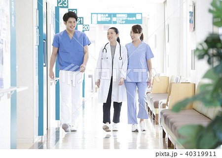 医療　病院　医師　看護師 40319911
