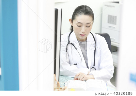 医療 オフィス 女医 医療 オフィス 女医 40320189