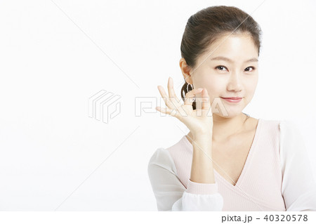 女性 ポートレートシリーズ ハンドサイン 女性 ポートレートシリーズ ハンドサイン 40320578