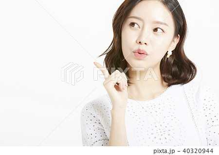 女性 ポートレートシリーズ ハンドサイン 女性 ポートレートシリーズ ハンドサイン 40320944