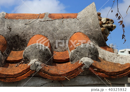 沖縄　那覇　壺屋の街並み 40325932