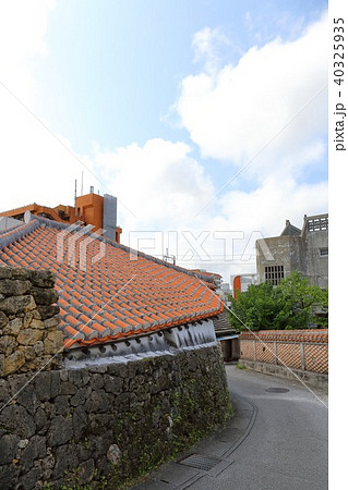 沖縄 那覇 壺屋の街並み 沖縄 那覇 壺屋の街並み 40325935