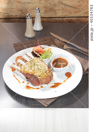 lamb chop 40334763