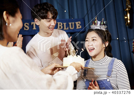 とんがり帽子 三角帽 記念日 40337276