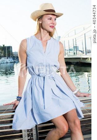 Cheerful woman in the hat Cheerful woman in the hat 40344734