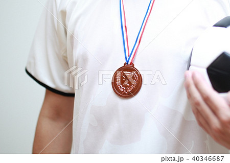 サッカー フットサル (運動 スポーツ 男性 銅メダル 準々優勝 勝利 3位 成功 大会 顔なし) サッカー フットサル (運動 スポーツ 男性 銅メダル 準々優勝 勝利 3位 成功 大会 顔なし) 40346687