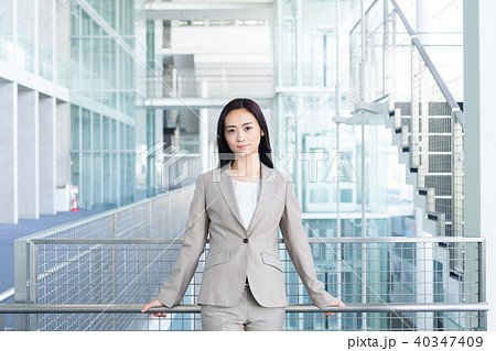 ビジネスウーマン 40347409