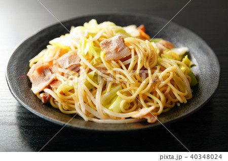 塩焼きそば 40348024