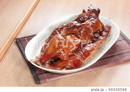 roasted goose 40350568