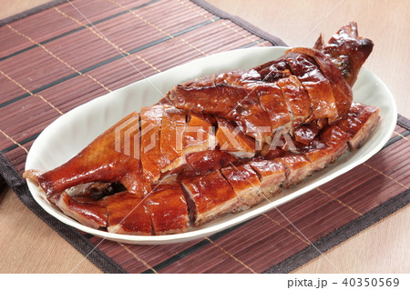 roasted goose 40350569