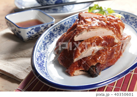 roasted goose roasted goose 40350601
