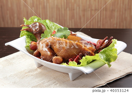 pigeon cuisine 40353124