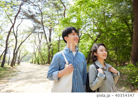 恋人 韓国人 学生 40354347