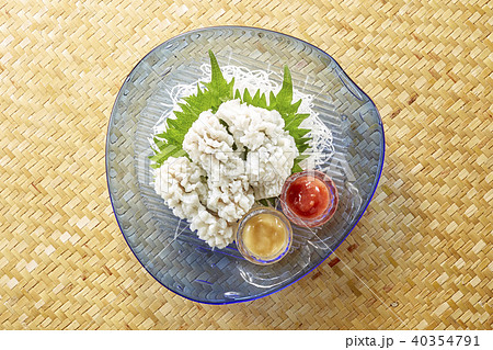 ハモ湯引き (parboiled conger pike) 40354791