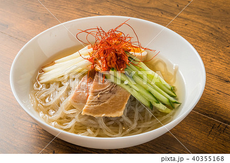 平壌冷麺　Pyongyang cold noodles 40355168