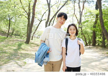 恋人 韓国人 大学生 40355406