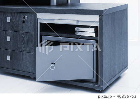 new metal safe 40356753