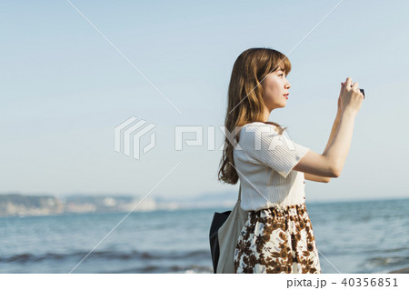女子 一人旅行 カメラ女子 海 港 女子 一人旅行 カメラ女子 海 港 40356851