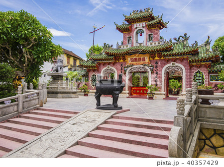 Gate of Phuc Kien Assembly Hall, Hoi An, Vietnam 40357429