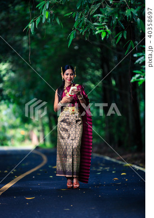 Beautiful Woman with Thai Traditional Dress 40358697