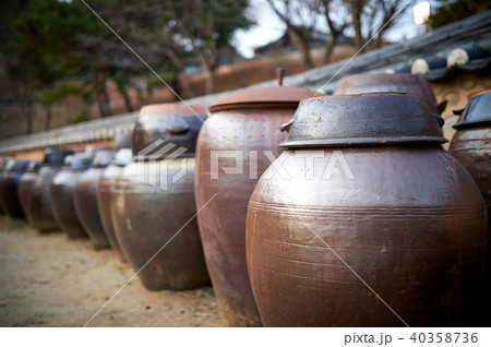 瓶 壺 韓国の写真素材