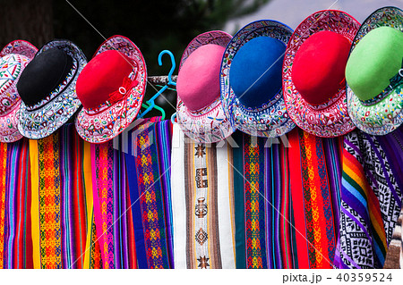 scarves and hats 40359524