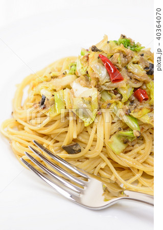 おいしいアンチョビパスタ おいしいアンチョビパスタ 40364070