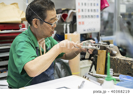 義肢装具士　作業風景 40368219