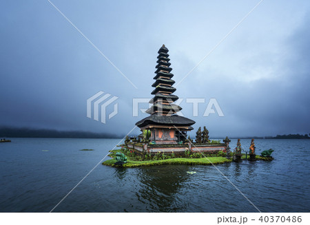 Ulun Danu Beratan Temple, Bali ,Indonesia 40370486