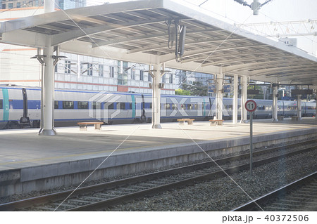 列車 高速列車 ソウル駅 40372506