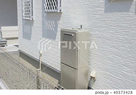 住宅　設備　給湯器　　施工例 40373428