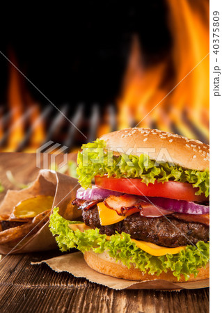 Fresh hamburger 40375809