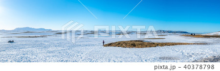 Snow field in Iceland Snow field in Iceland 40378798