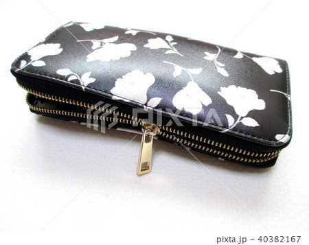 ファスナーが壊れた長財布 ファスナーが壊れた長財布 40382167