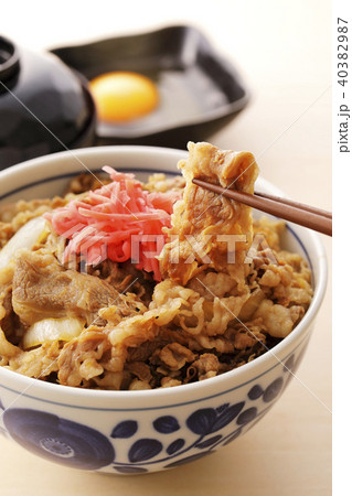 牛丼 牛丼 40382987