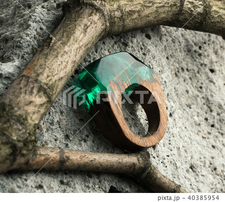 Green Ring Epoxy Resin Jewellery 40385954