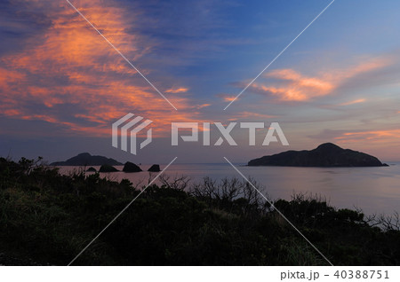 沖縄県島尻郡 座間味島 女瀬の崎 夕景 沖縄県島尻郡 座間味島 女瀬の崎 夕景 40388751