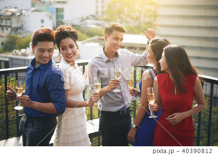 Fun party Fun party 40390812