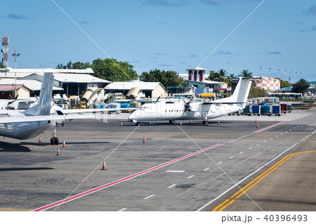 Airport airstrip with airplanes Airport airstrip with airplanes 40396493
